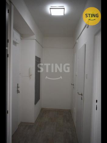 Pronájem bytu 1+1, Ostrava, Alžírská, 40 m2