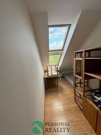 Pronájem bytu 3+1, Pardubice, Štrossova, 79 m2