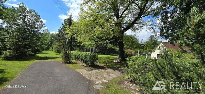 Prodej pozemku pro bydlení, Chbany, 1329 m2