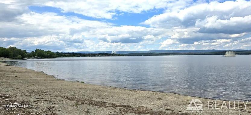 Prodej pozemku pro bydlení, Chbany, 1329 m2