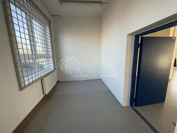Pronájem skladu, Frenštát pod Radhoštěm, Martinská čtvrť, 482 m2