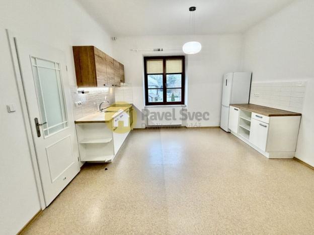 Pronájem bytu 2+kk, Strakonice - Strakonice I, Velké náměstí, 60 m2