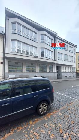 Pronájem obchodního prostoru, Ústí nad Orlicí, T. G. Masaryka, 15 m2