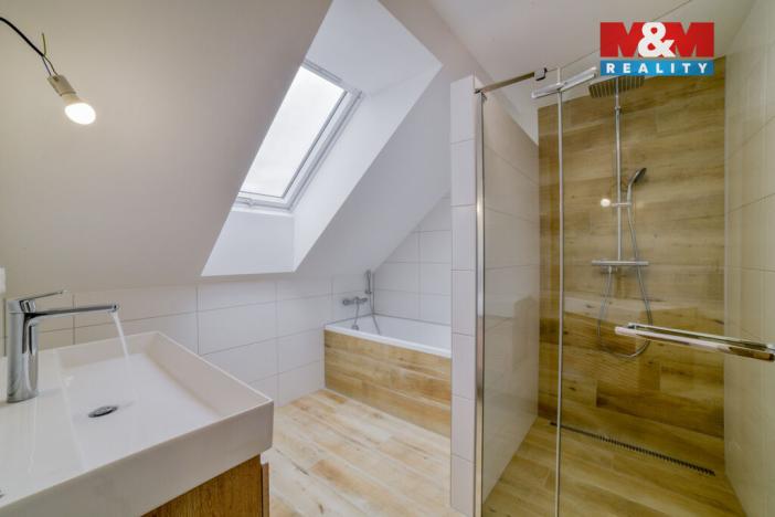 Prodej rodinného domu, Cheb, Topolová, 150 m2