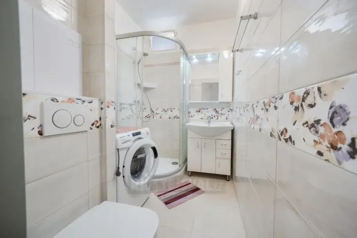 Prodej bytu 1+1, České Velenice, Sídliště na Sadech, 43 m2