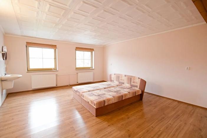 Pronájem bytu 3+1, Domažlice, Msgre. B. Staška, 127 m2