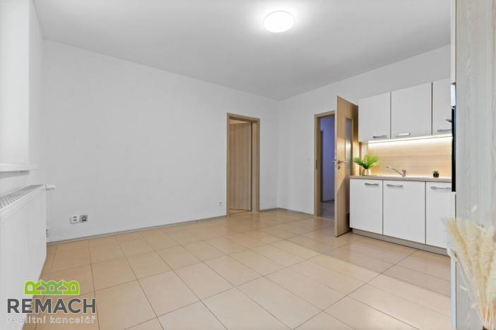 Pronájem bytu 2+kk, Uherské Hradiště, Dvořákova, 42 m2