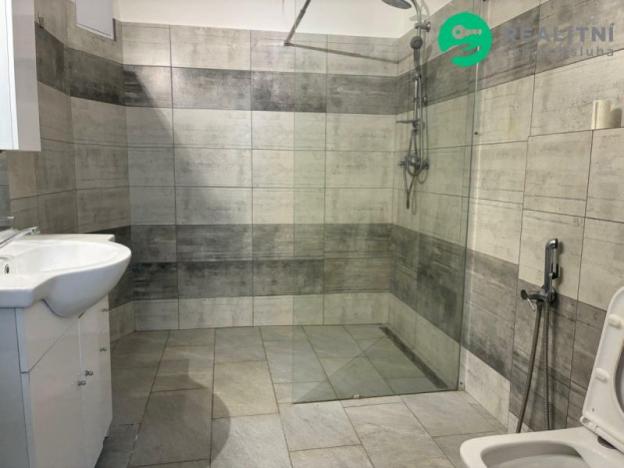 Pronájem bytu 2+1, Svrkyně, 90 m2