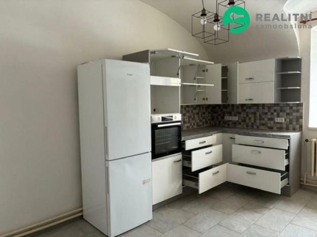 Pronájem bytu 2+1, Svrkyně, 90 m2