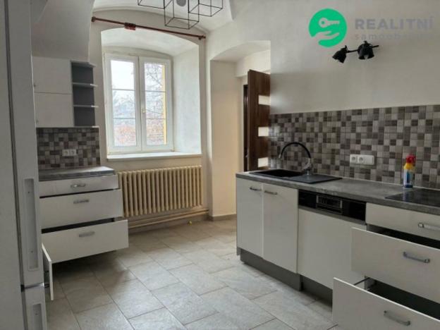 Pronájem bytu 2+1, Svrkyně, 90 m2