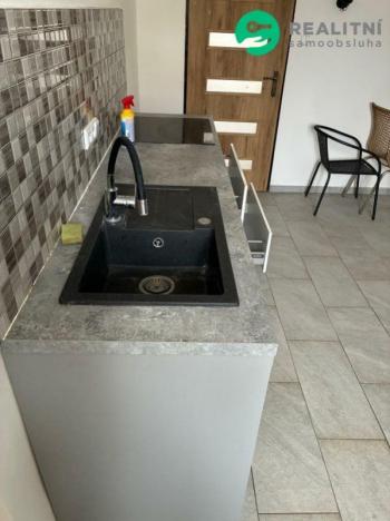 Pronájem bytu 2+1, Svrkyně, 90 m2