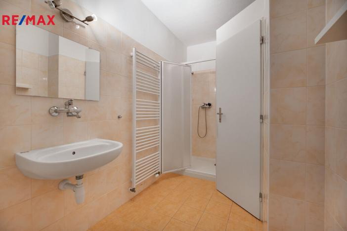 Prodej činžovního domu, Kozmice, K Točně, 223 m2