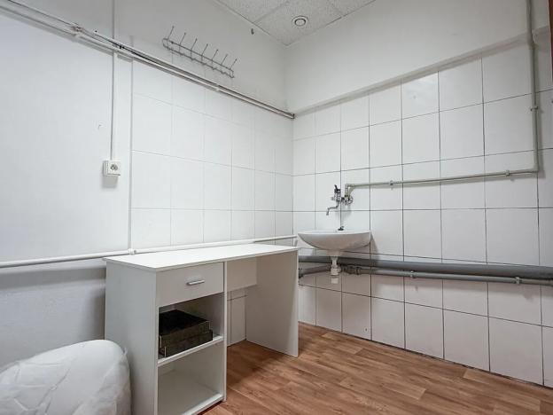 Pronájem obchodního prostoru, Kopřivnice, Štefánikova, 37 m2