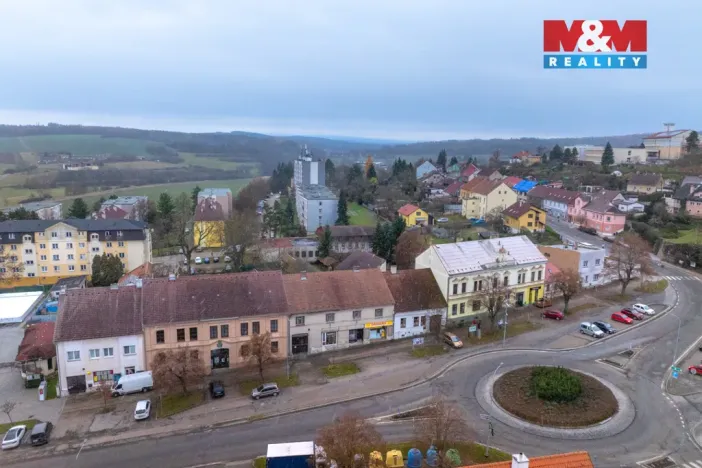 Prodej rodinného domu, Zbiroh, Masarykovo náměstí, 431 m2