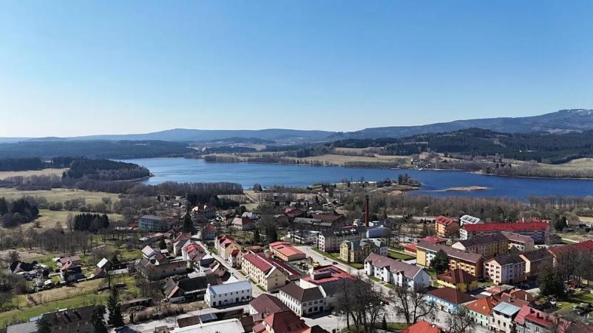 Prodej bytu 1+kk, Horní Planá, Náměstí, 39 m2