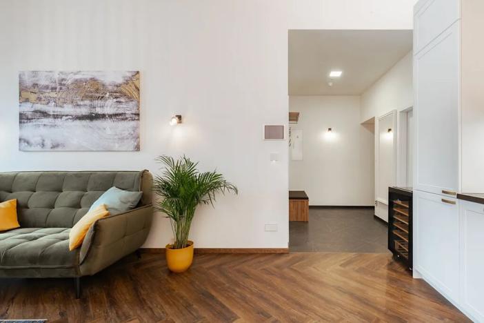 Prodej bytu 3+kk, Horní Planá, Náměstí, 83 m2