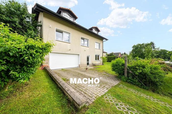 Prodej rodinného domu, Řitka, U vodojemu, 333 m2