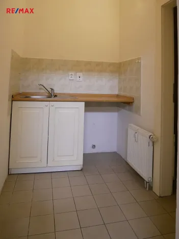 Pronájem kanceláře, Praha - Malá Strana, Karmelitská, 80 m2