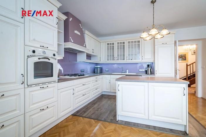 Prodej vily, Slaný, Máchova, 352 m2