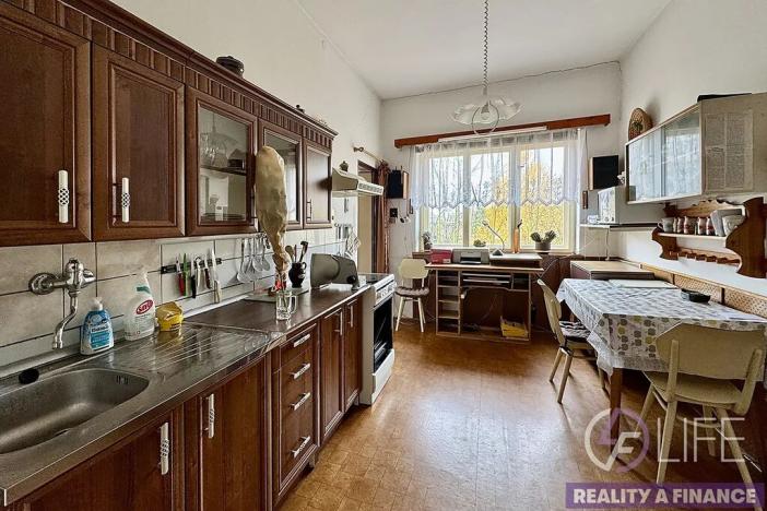 Prodej rodinného domu, Červený Kostelec, Borek, 220 m2