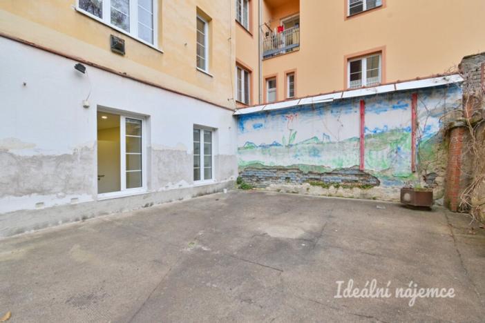 Prodej bytu 2+kk, Brno - Veveří, Čápkova, 33 m2