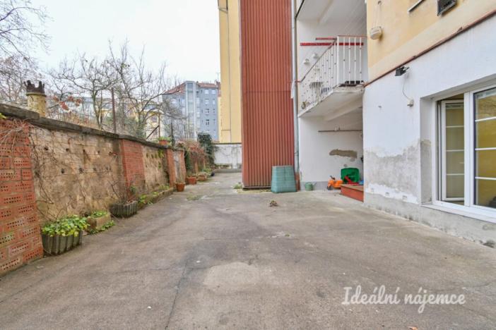 Prodej bytu 2+kk, Brno - Veveří, Čápkova, 33 m2