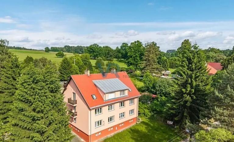 Prodej bytu 3+1, Trhové Sviny, 72 m2