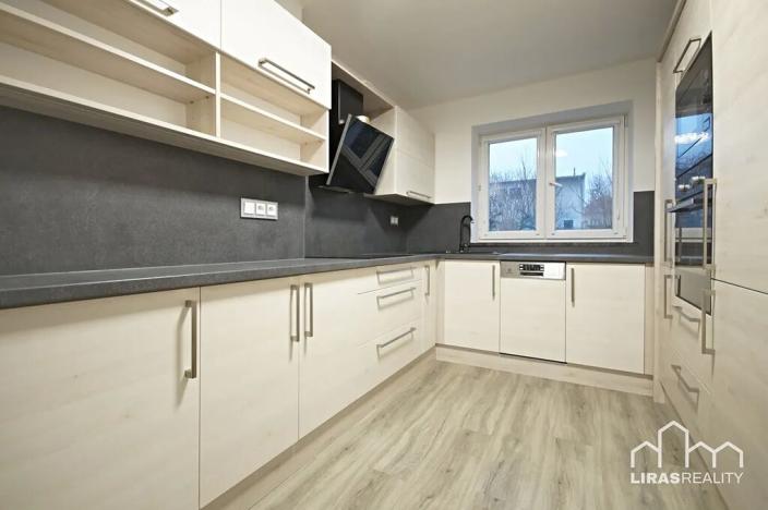 Pronájem bytu 2+1, Roudnice nad Labem, Budovatelů, 51 m2