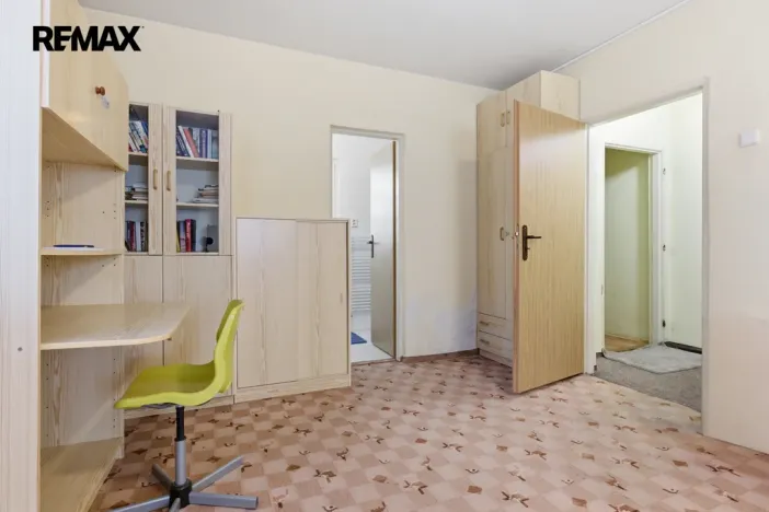 Prodej ubytování, Nová Role - Mezirolí, 795 m2