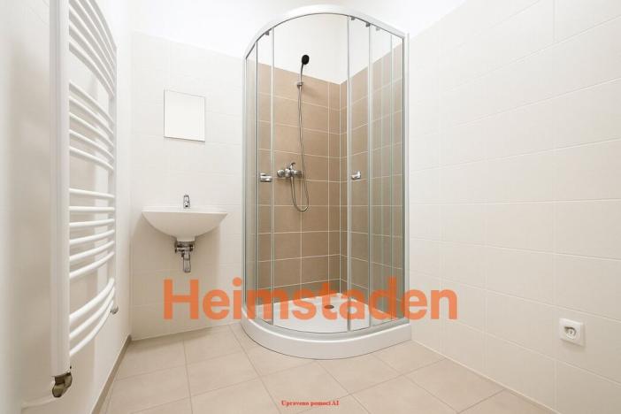 Pronájem bytu 1+kk, Ostrava - Poruba, náměstí Jana Nerudy, 28 m2