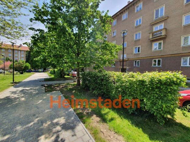 Pronájem bytu 1+kk, Ostrava - Poruba, náměstí Jana Nerudy, 28 m2