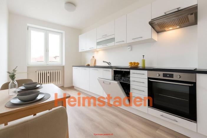 Pronájem bytu 2+1, Ostrava - Poruba, Komenského, 55 m2