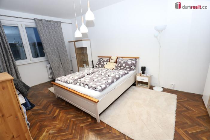 Prodej bytu 2+1, Hroznětín, Sídliště, 57 m2