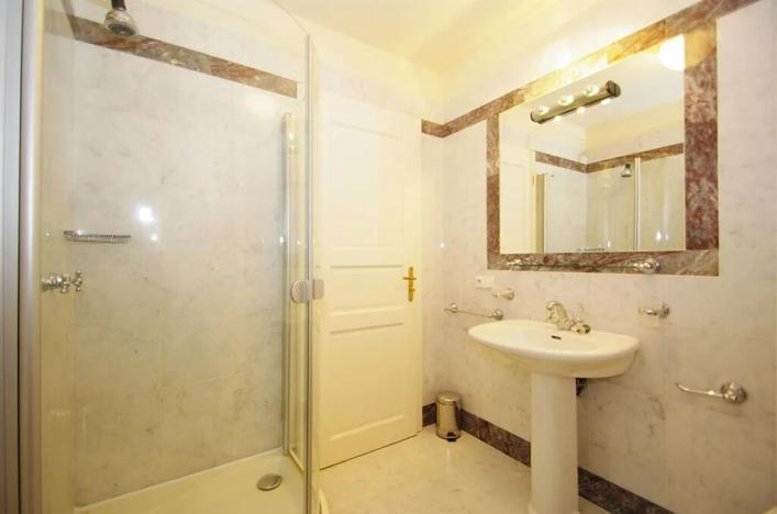 Pronájem bytu 3+1, Praha - Vinohrady, Polská, 105 m2