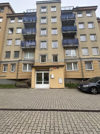 Pronájem bytu 1+kk, Praha - Libeň, Kovanecká, 33 m2