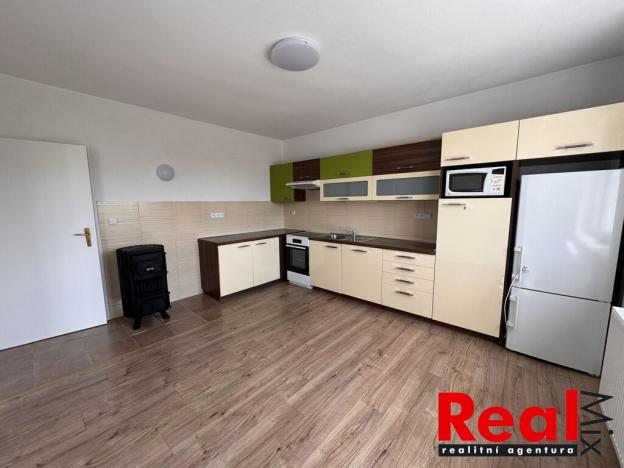 Pronájem bytu 3+kk, Lažany, 69 m2