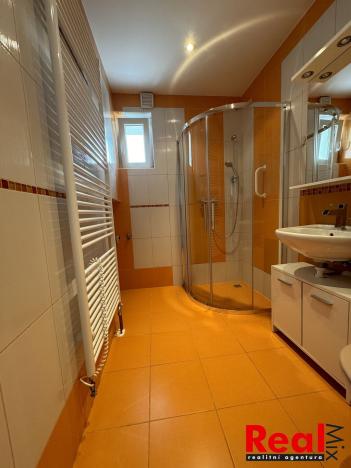 Pronájem bytu 3+kk, Lažany, 69 m2