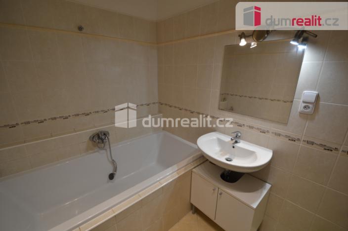 Pronájem bytu 2+kk, Praha - Kamýk, Otradovická, 68 m2