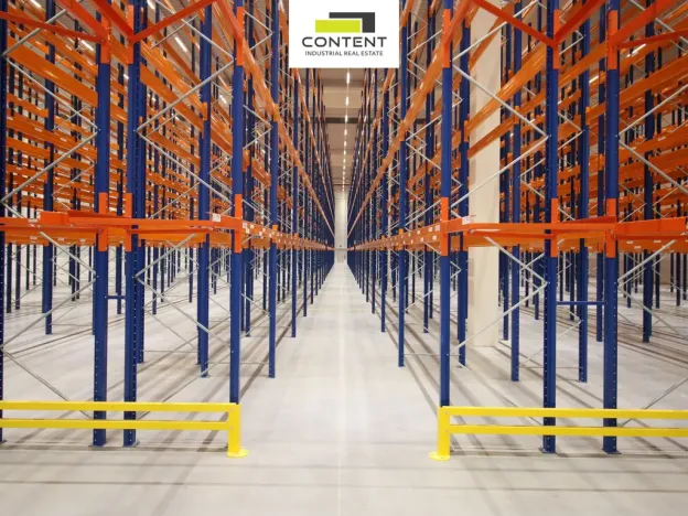 Pronájem skladu, Chlumec - Český Újezd, 4000 m2