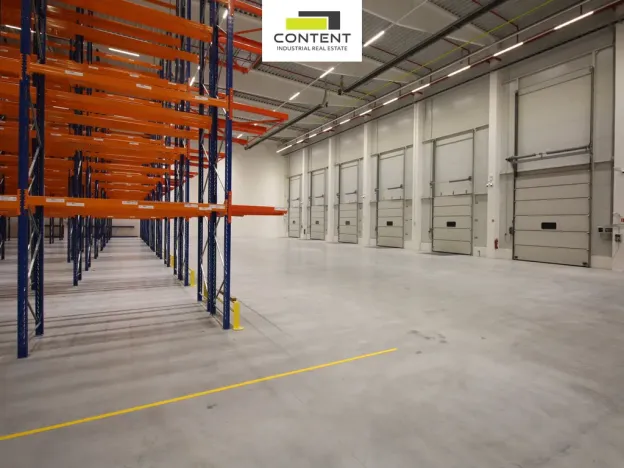 Pronájem skladu, Chlumec - Český Újezd, 4000 m2