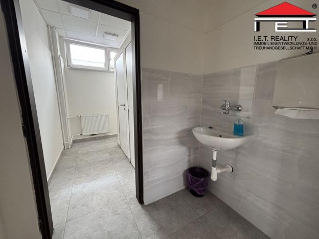 Pronájem skladu, Ostrava - Kunčice, Frýdecká, 600 m2