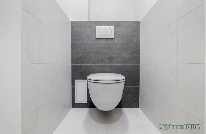 Pronájem bytu 1+1, Praha - Žižkov, Na mokřině, 30 m2