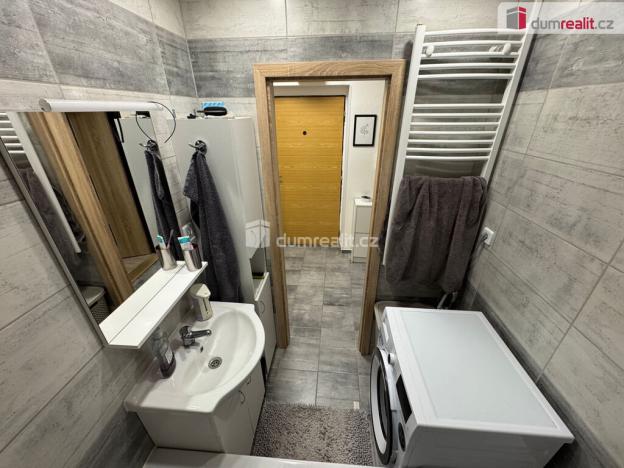 Pronájem bytu 2+1, Děčín - Děčín II-Nové Město, Kamenická, 62 m2