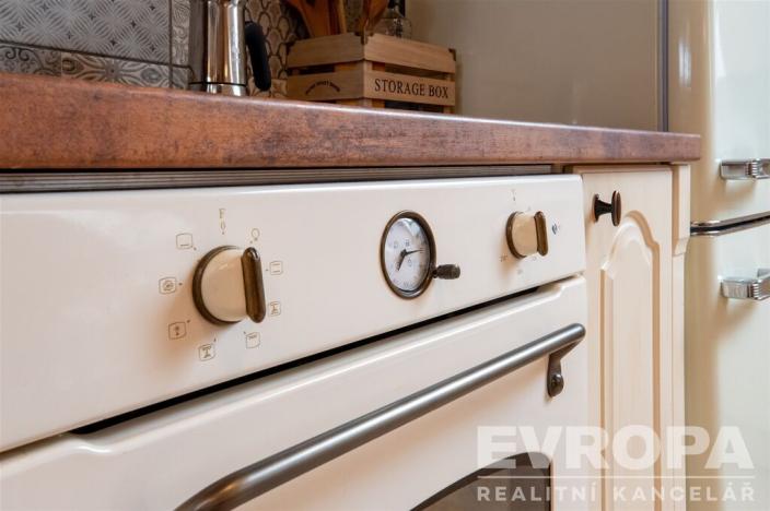 Prodej rodinného domu, Praha - Lipence, Josefa Houdka, 958 m2