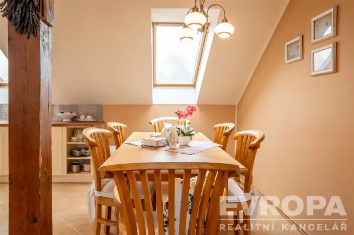 Prodej rodinného domu, Praha - Lipence, Josefa Houdka, 958 m2