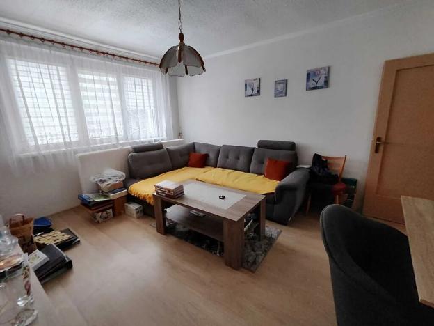 Prodej bytu 3+1, Ostrov, Seifertova, 60 m2