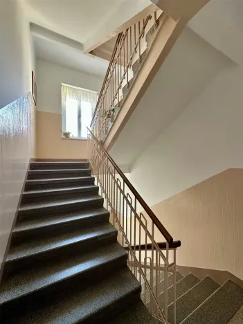 Pronájem bytu 2+1, Cheb, Májová, 63 m2