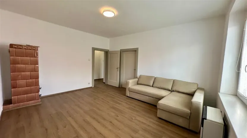 Pronájem bytu 2+1, Cheb, Májová, 63 m2