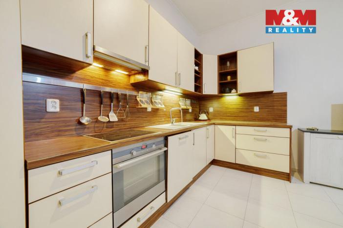 Pronájem bytu 3+1, Mariánské Lázně, Mladějovského, 86 m2