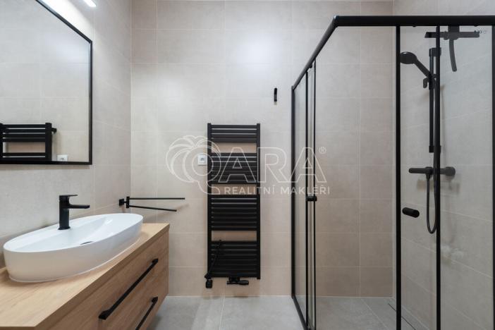 Pronájem bytu 2+kk, Roztoky, Václava Havla, 50 m2